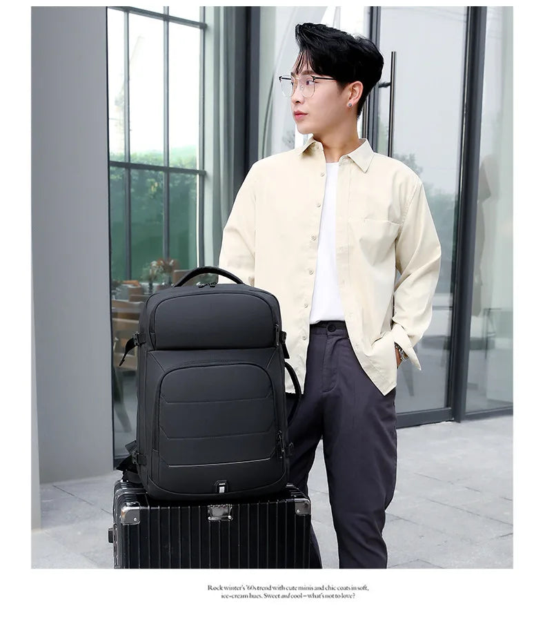 TECHPRO ⧽ Traveler Backpack